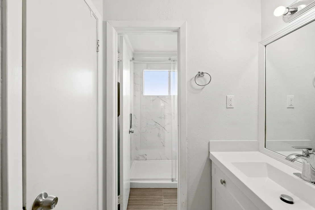 Photo of 607 Elderberry CV