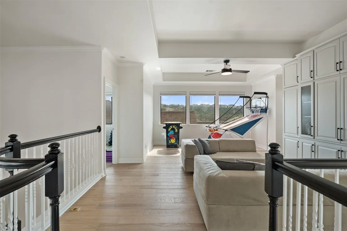 Photo of 3979 River Place BLVD