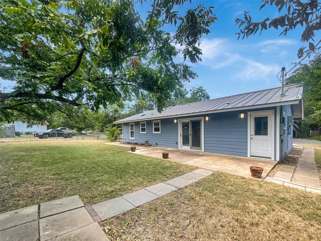 Photo of 8801 Parkfield DR