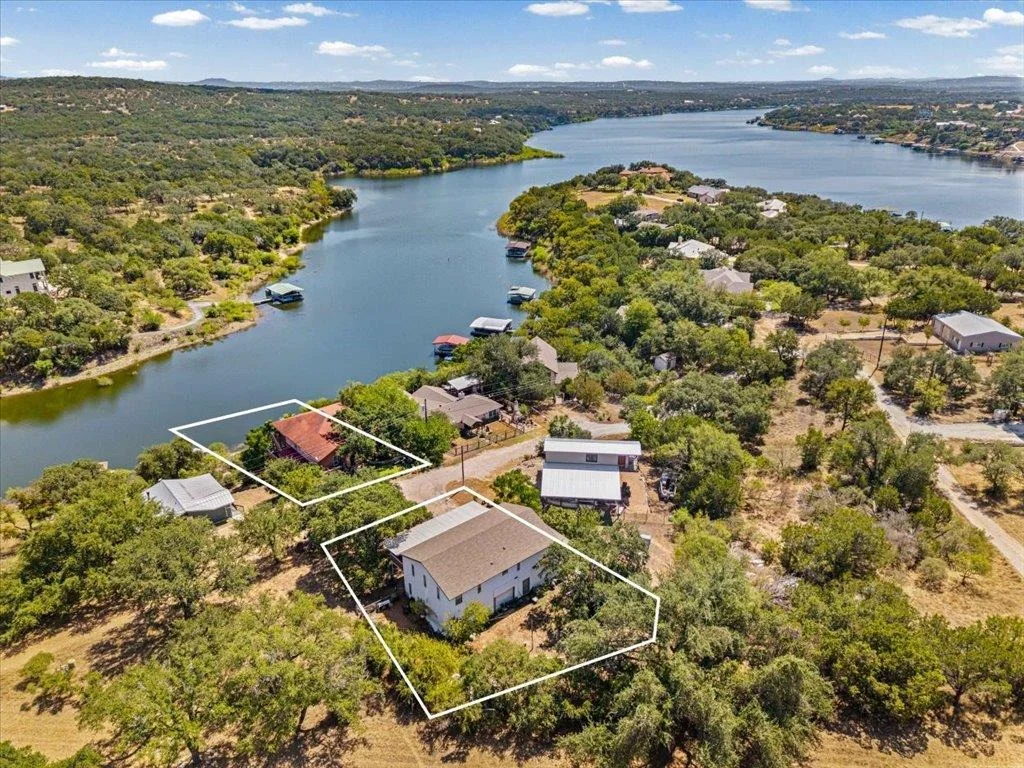 Photo of 3615 Peninsular DR