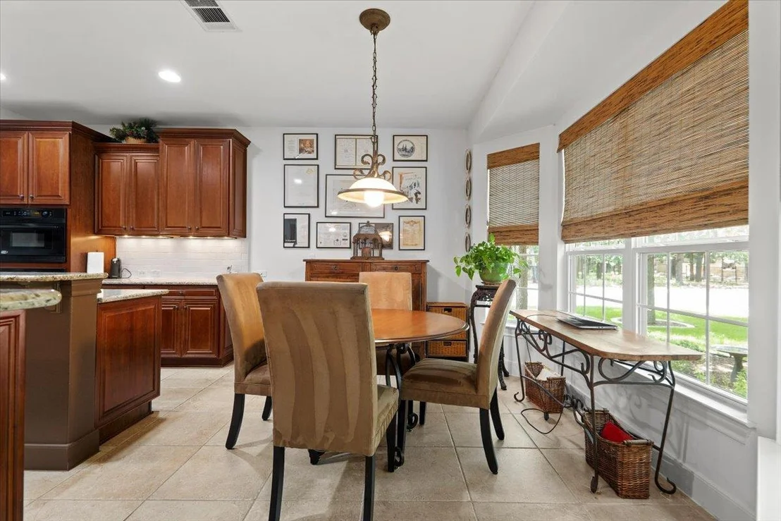 Photo of 503 Breezeway LN