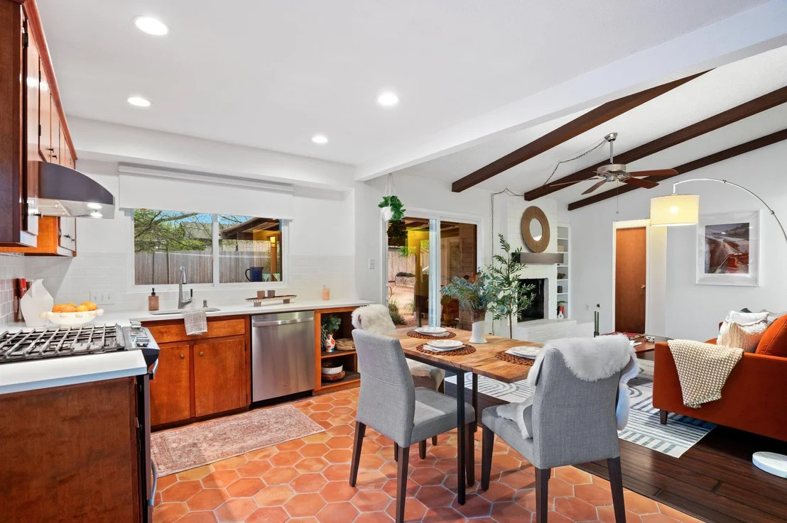 Photo of 1203 Austin Highlands BLVD