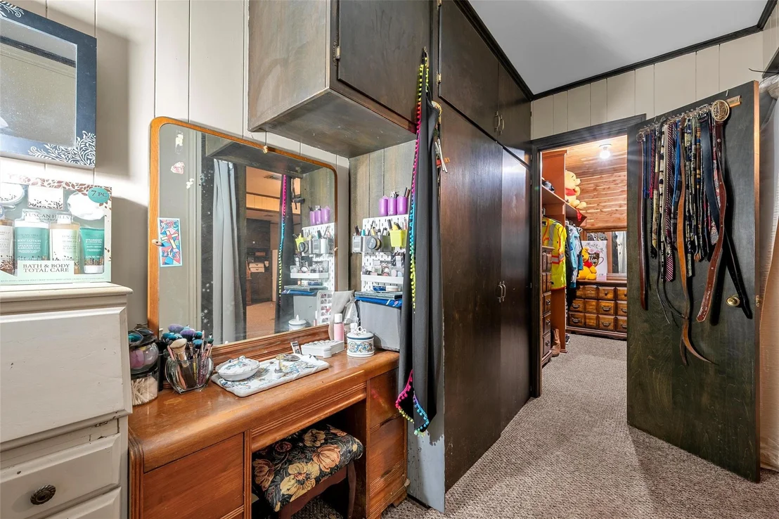 Photo of 301 N 40th ST