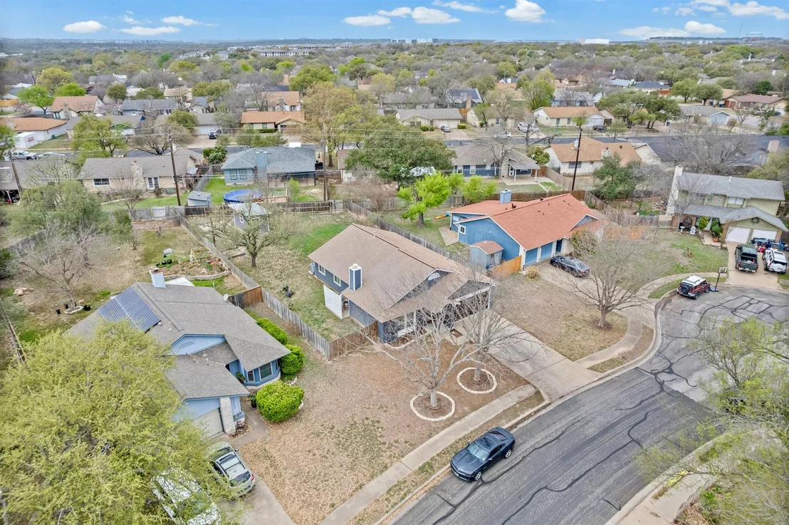 Photo of 13200 Elysian Fields CV