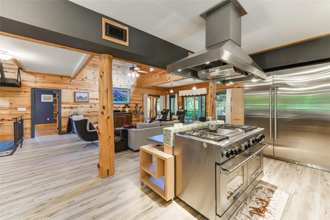 Photo of 301 Blessing Ranch RD