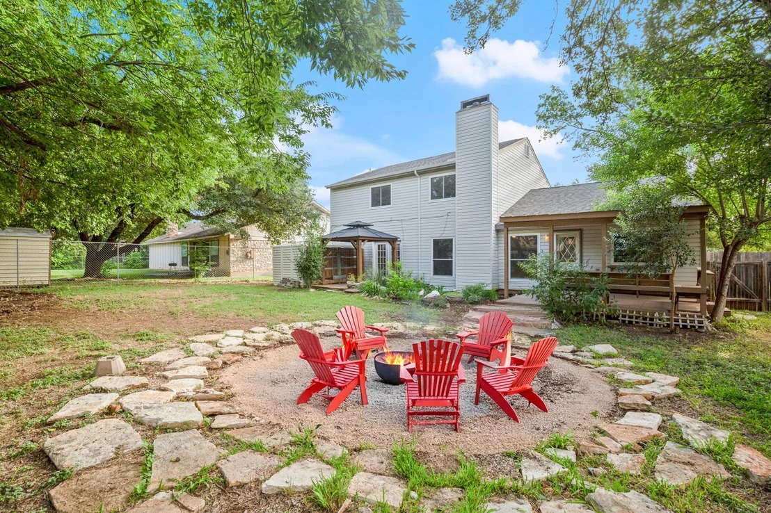 Photo of 211 Woodmont DR