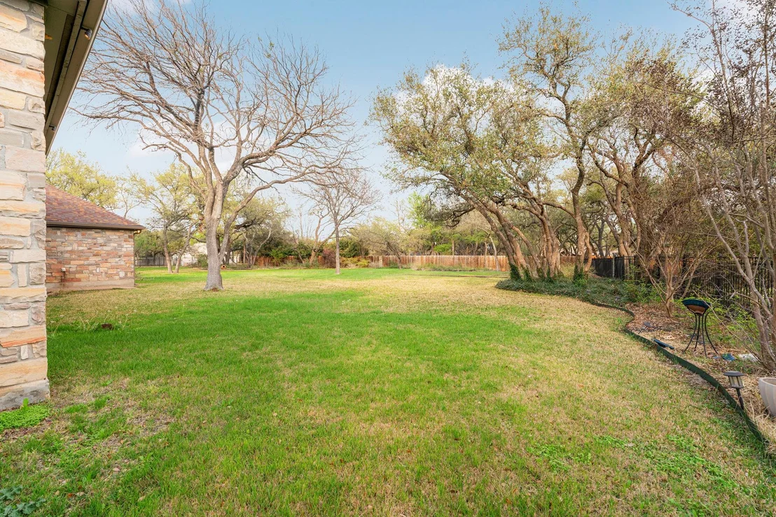 Photo of 301 Goldridge DR