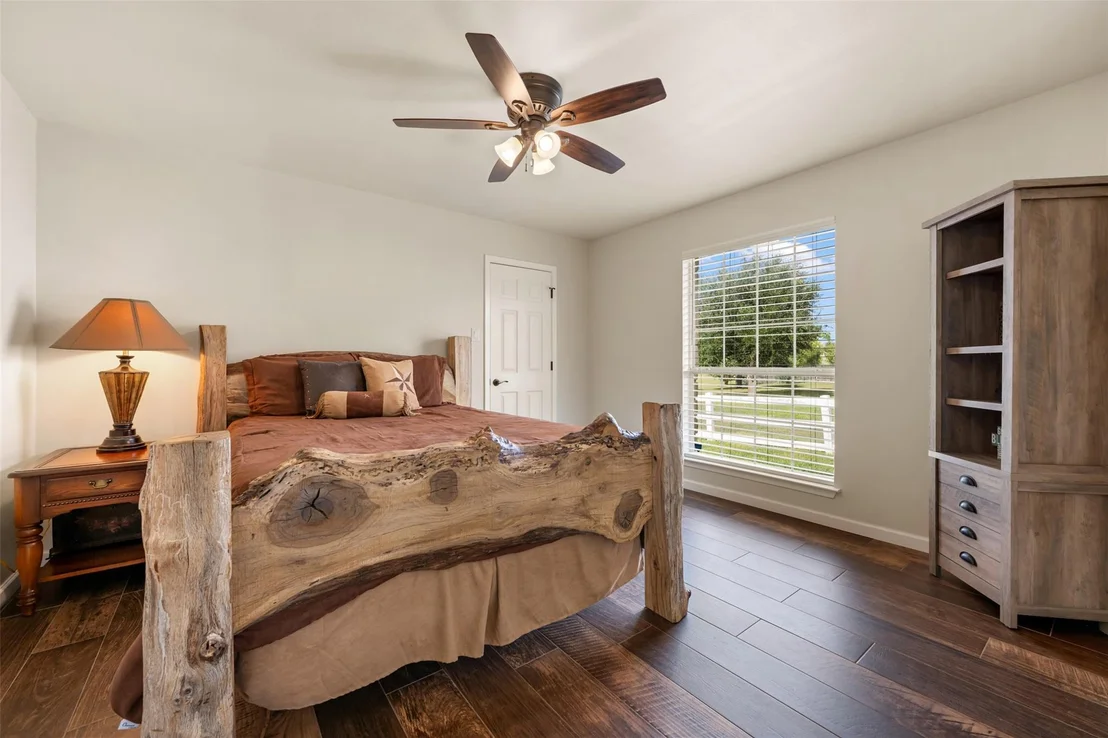 Photo of 111 Lookout CIR