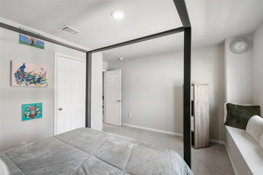 Photo of 108 Staunton DR