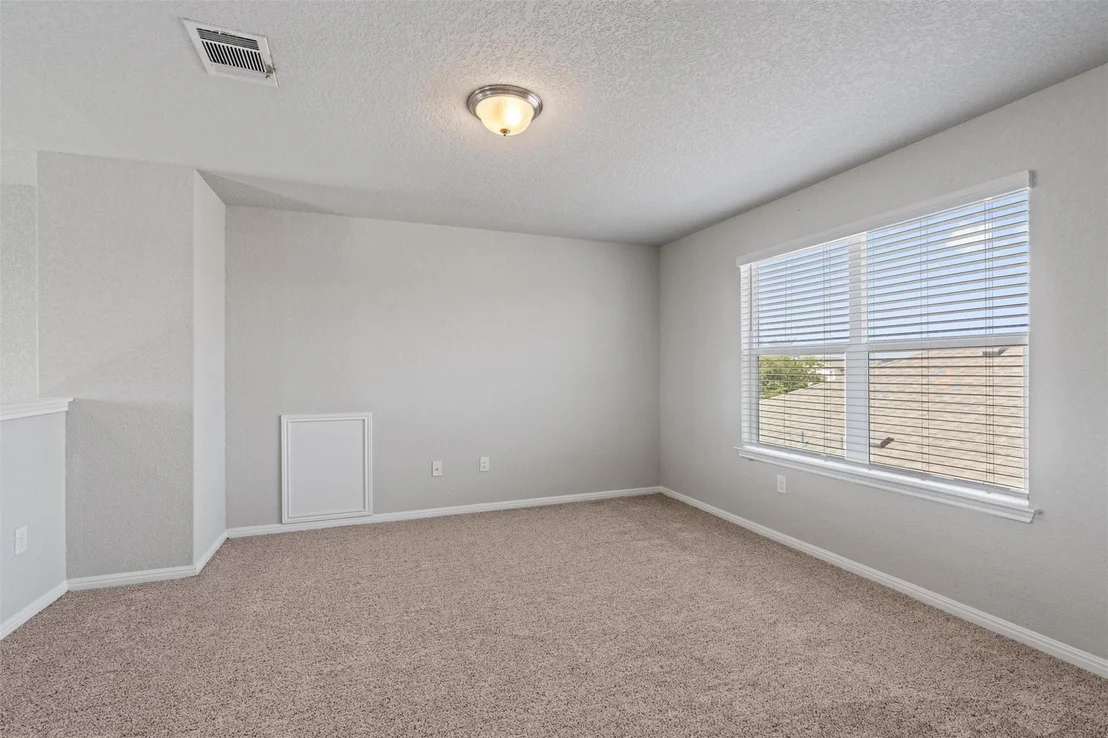 Photo of 429 Dubina Ave