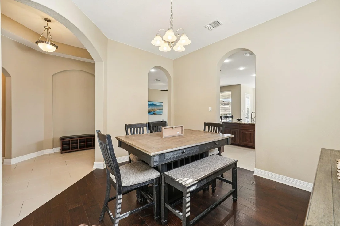 Photo of 18117 Monarch Butterfly WAY