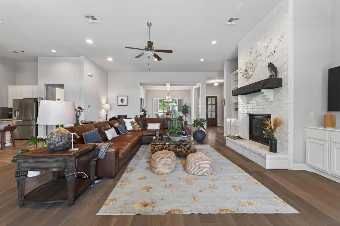 Photo of 4105 Haight ST