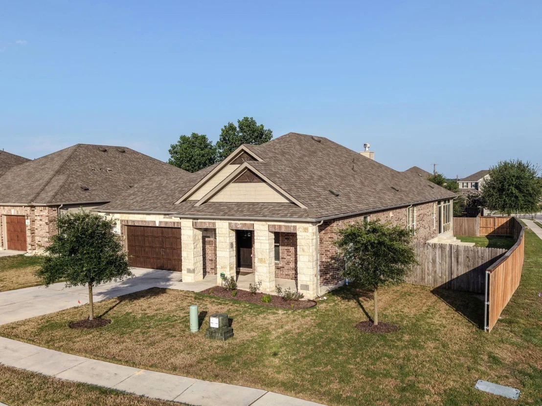 Photo of 100 Kennicott DR