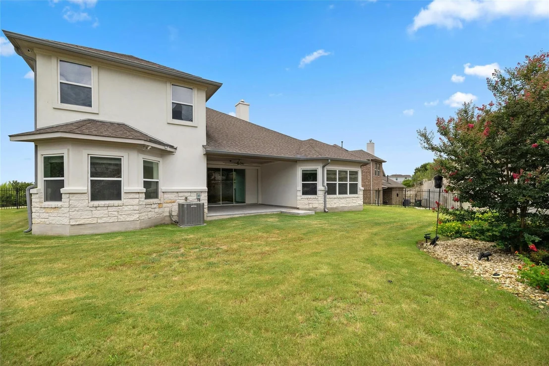 Photo of 2120 Buffalo Gap