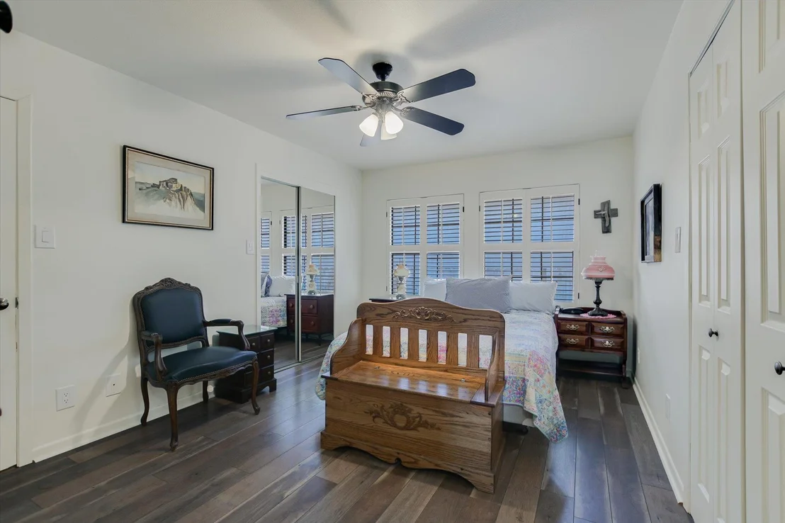 Photo of 1018 Impala DR