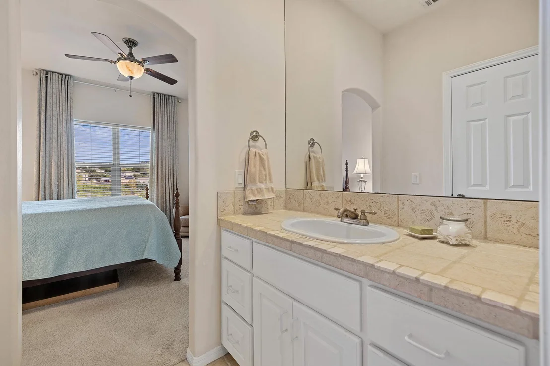 Photo of 3322 Far View DR