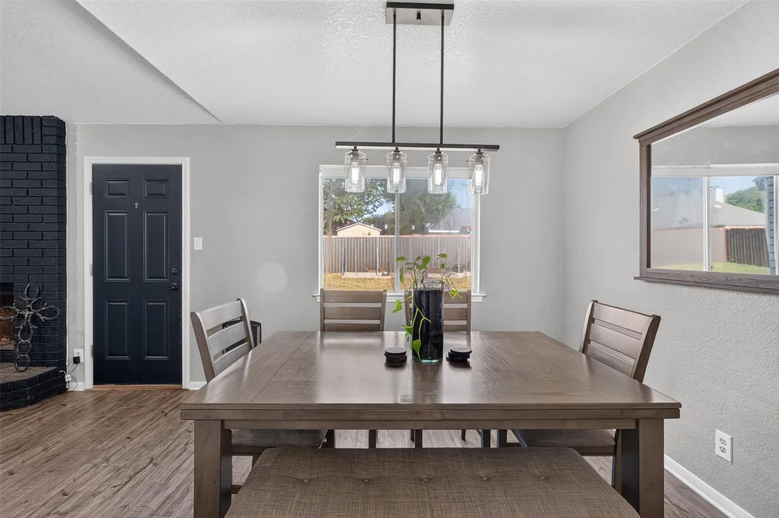 Photo of 1817 Dusk DR