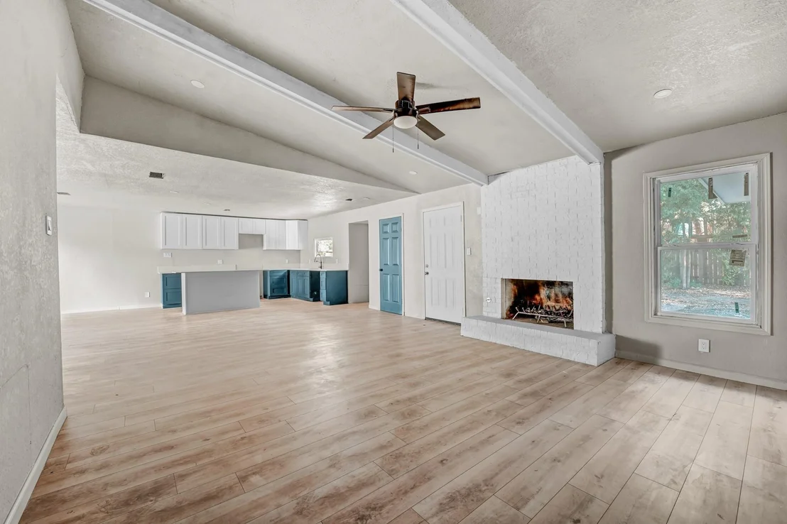 Photo of 3110 Val DR