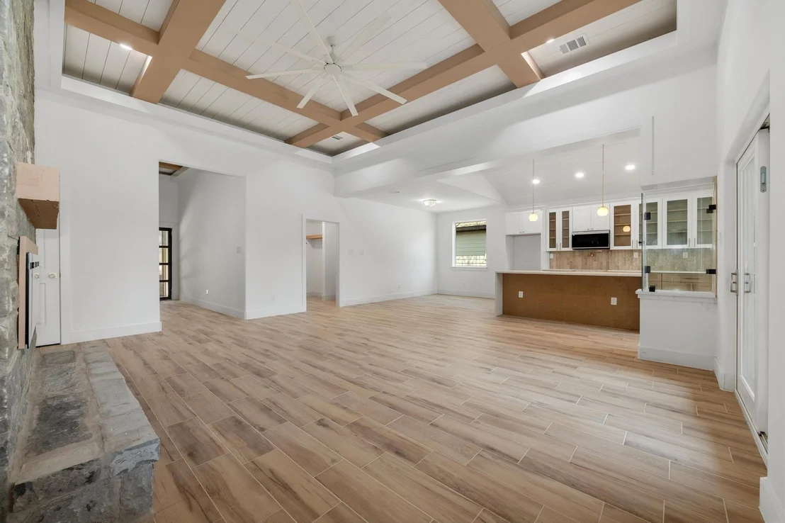 Photo of 420 Bedford DR