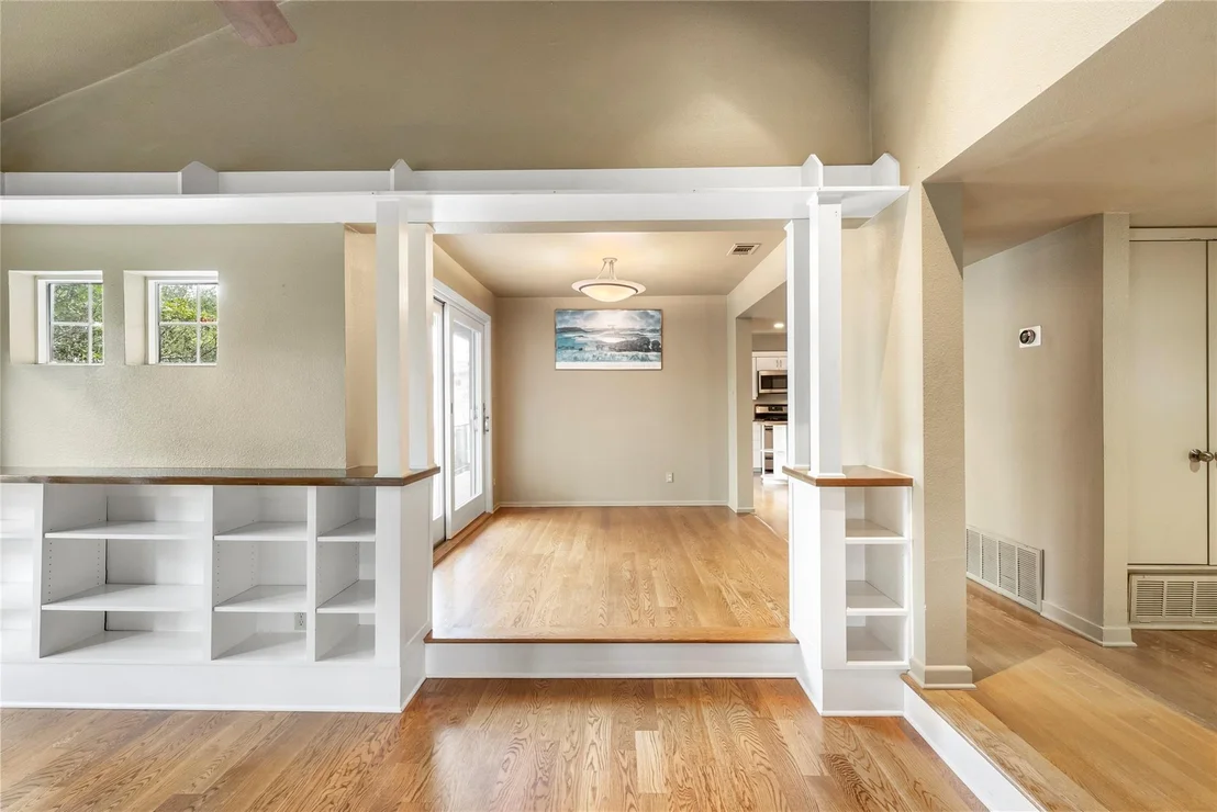 Photo of 2300 Toro Canyon RD