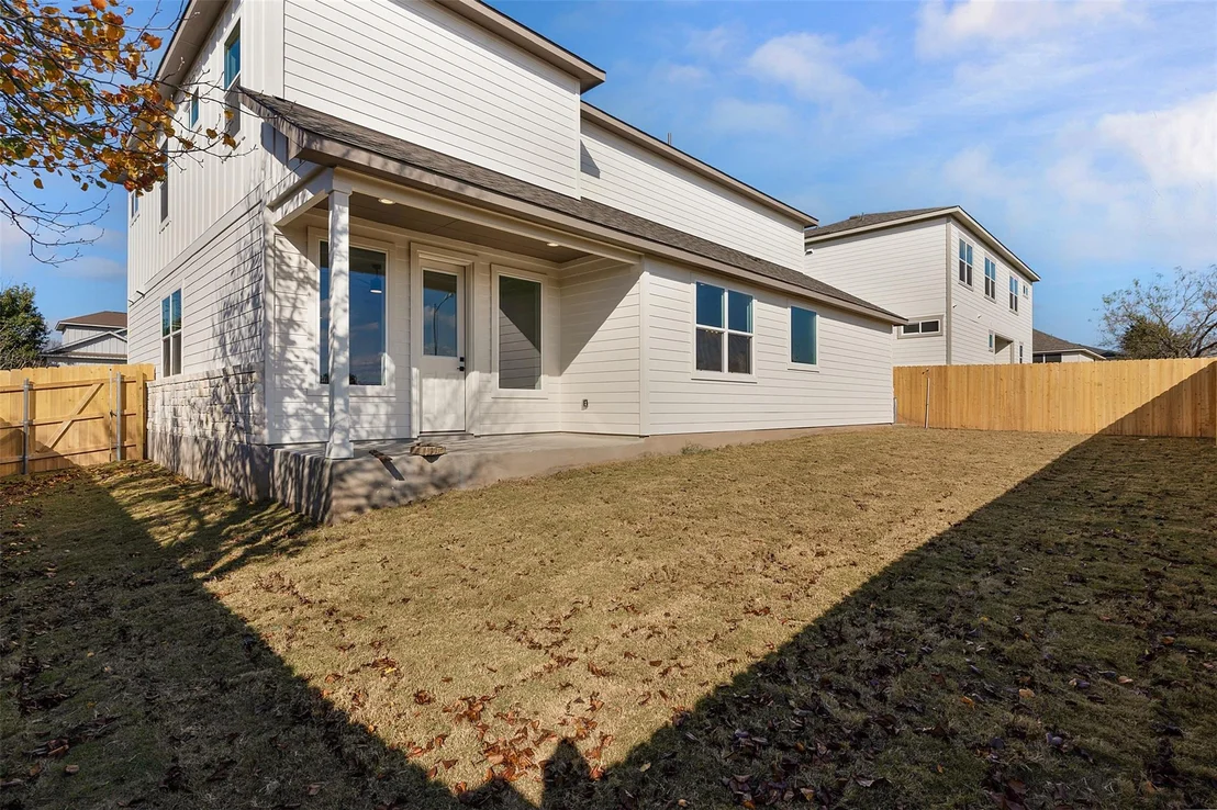 Photo of 105 Carmen CV