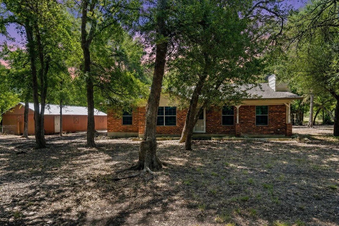 Photo of 2150 124 County RD