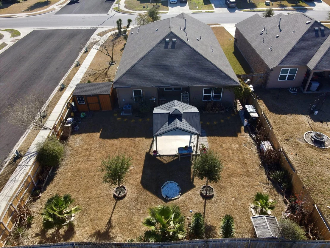 Photo of 1458 Violet LN