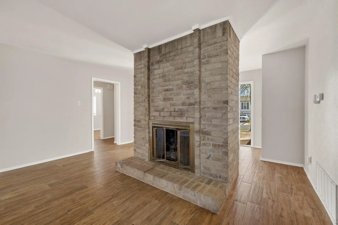 Photo of 1101 Huntridge DR