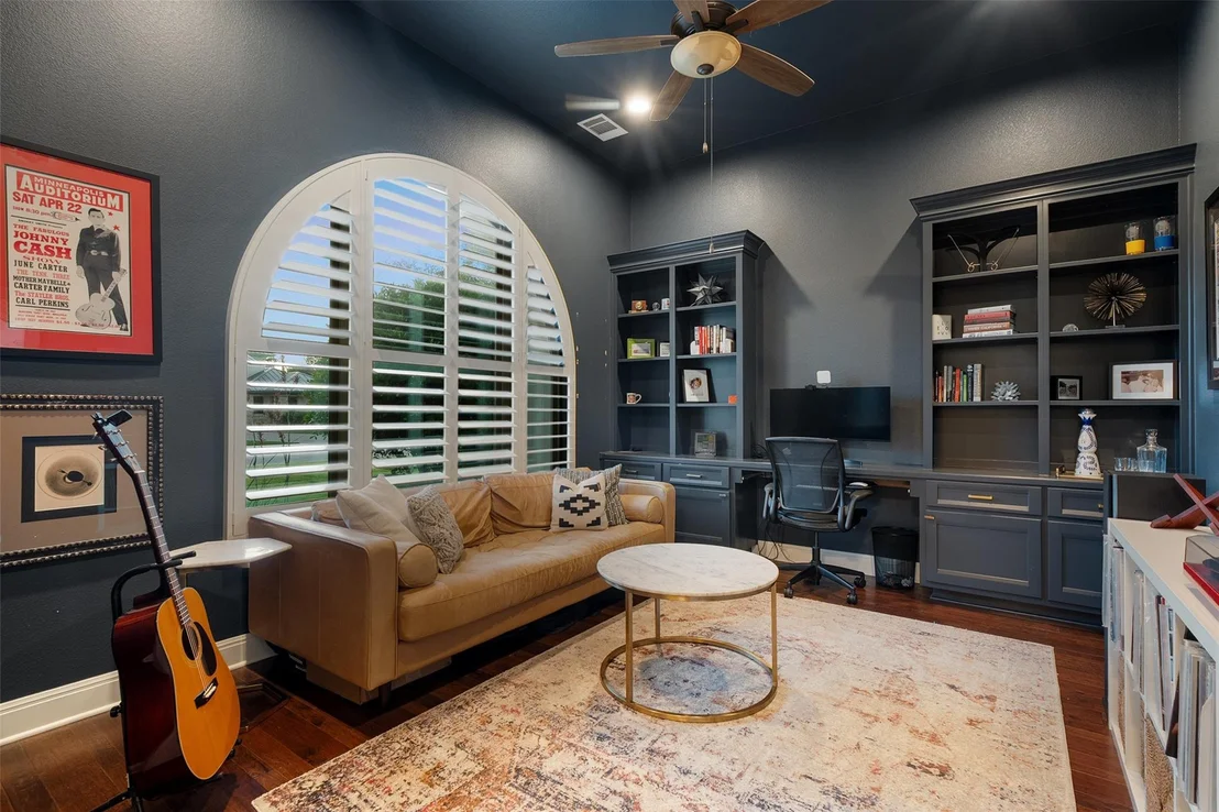 Photo of 4113 Sugarloaf DR