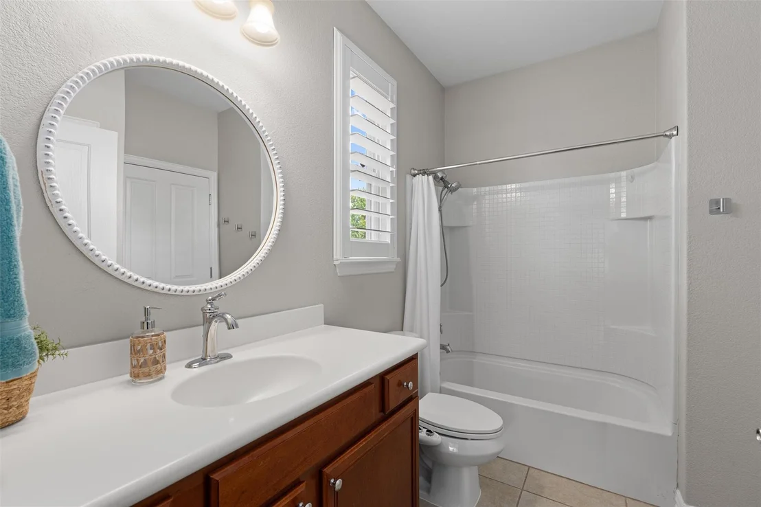 Photo of 102 Emory Peak TRL