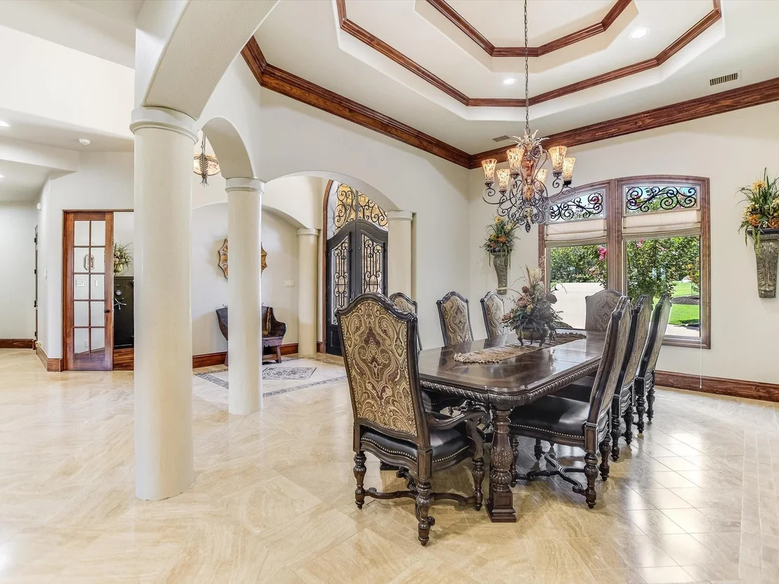 Photo of 6000 Lantern View DR