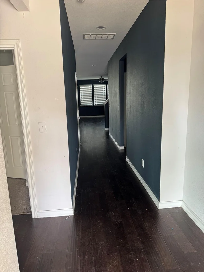 Photo of 333 Capstone RD