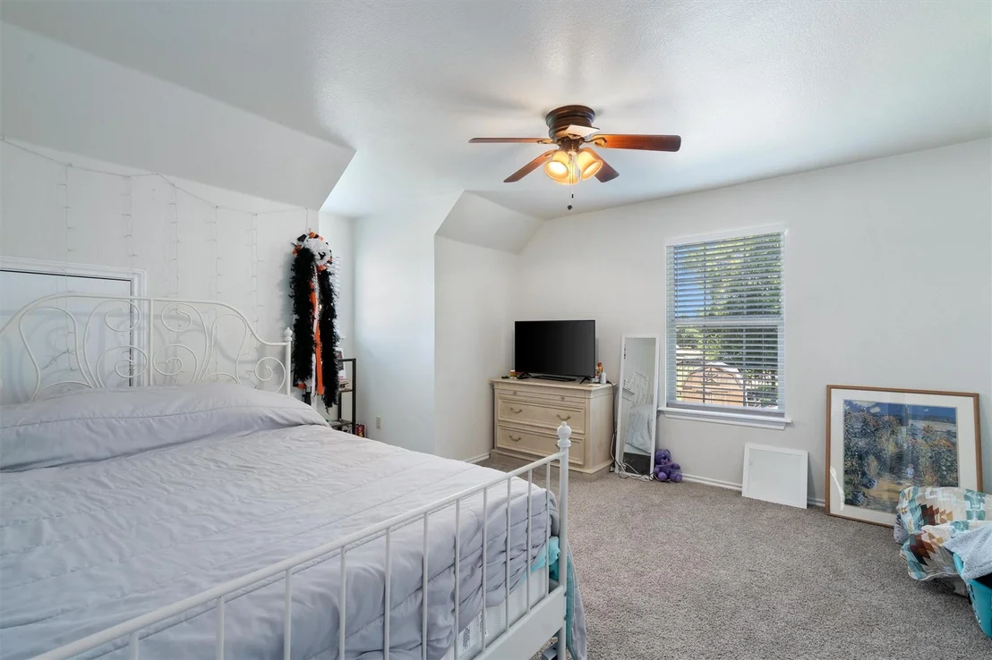 Photo of 2189 County Road 421