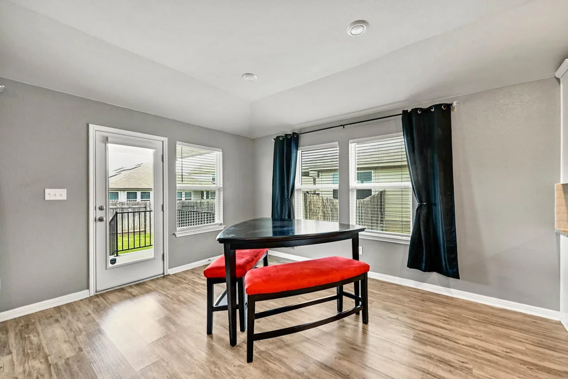 Photo of 114 Grasslands TRL