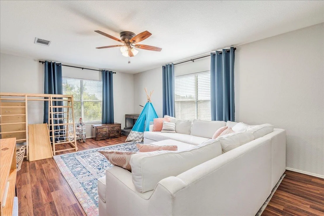Photo of 7529 Cats Eye LN