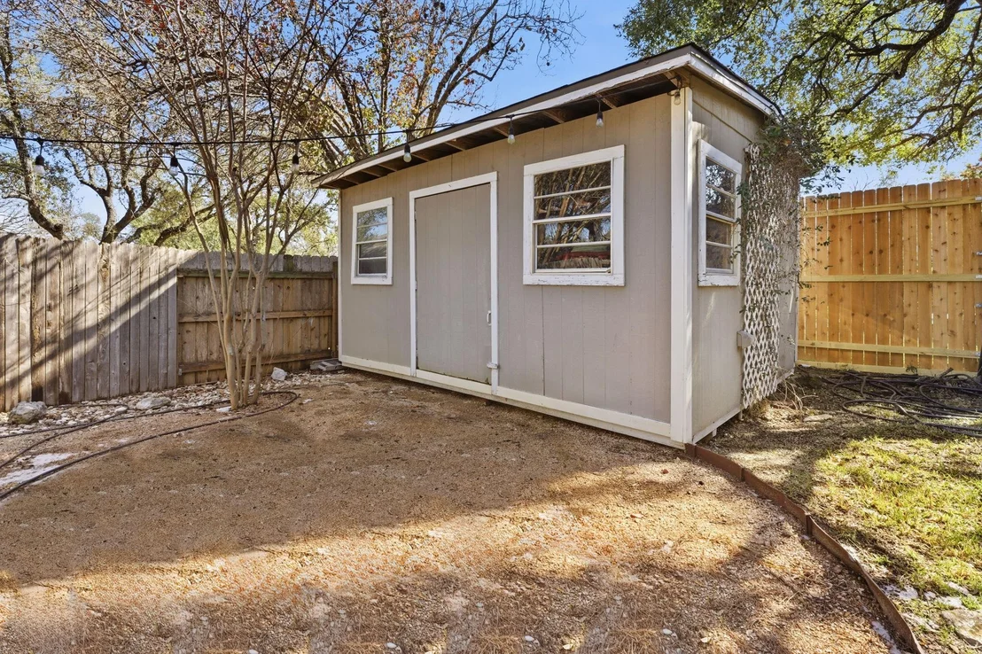 Photo of 2310 Eleanor WAY