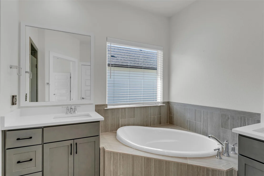 Photo of 449 Dove TRL