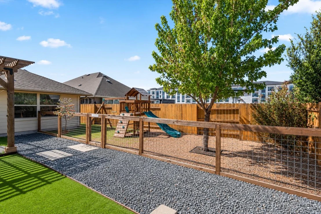 Photo of 7212 Garnet Mill LN