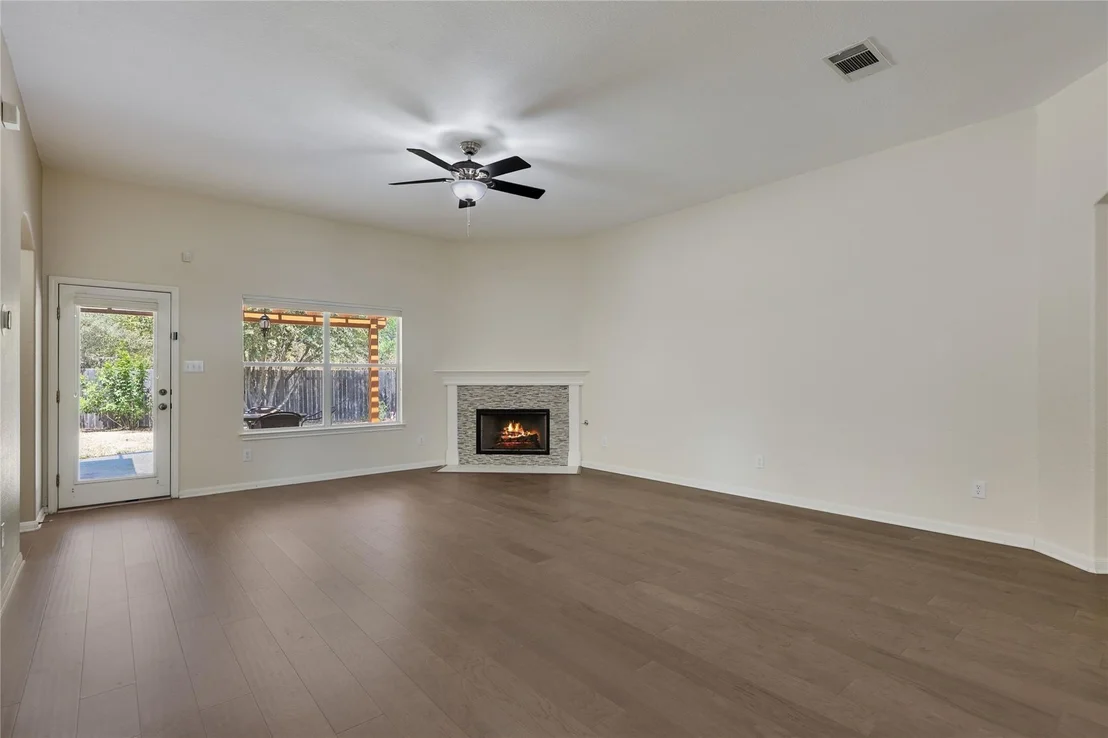 Photo of 328 Hidden Brook LN
