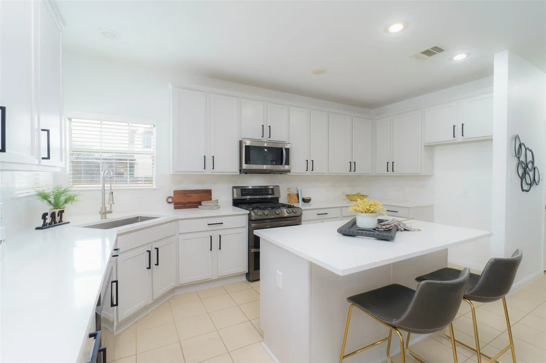 Photo of 11700 Misty White DR
