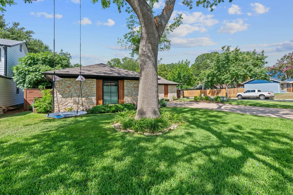 Photo of 2717 Jorwoods DR