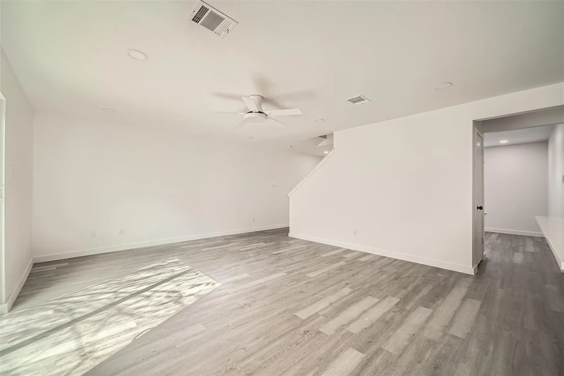 Photo of 2604 Andres WAY