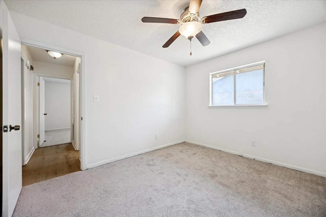 Photo of 10512 Walnut Bend DR