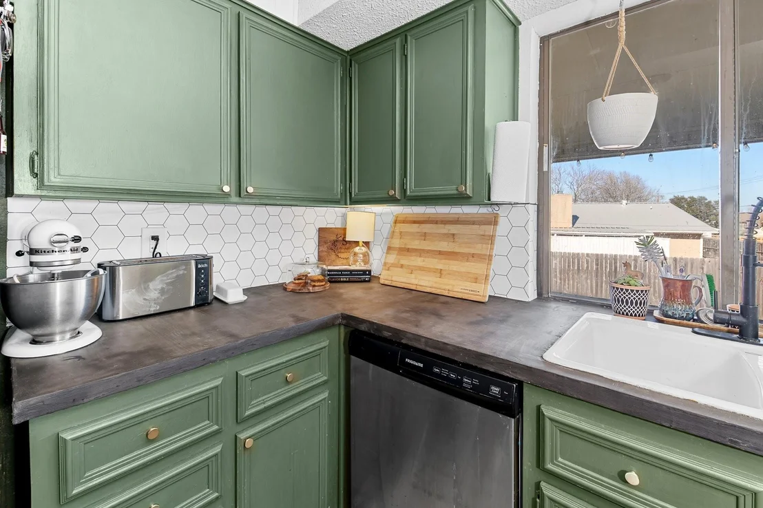Photo of 905 Moss CIR
