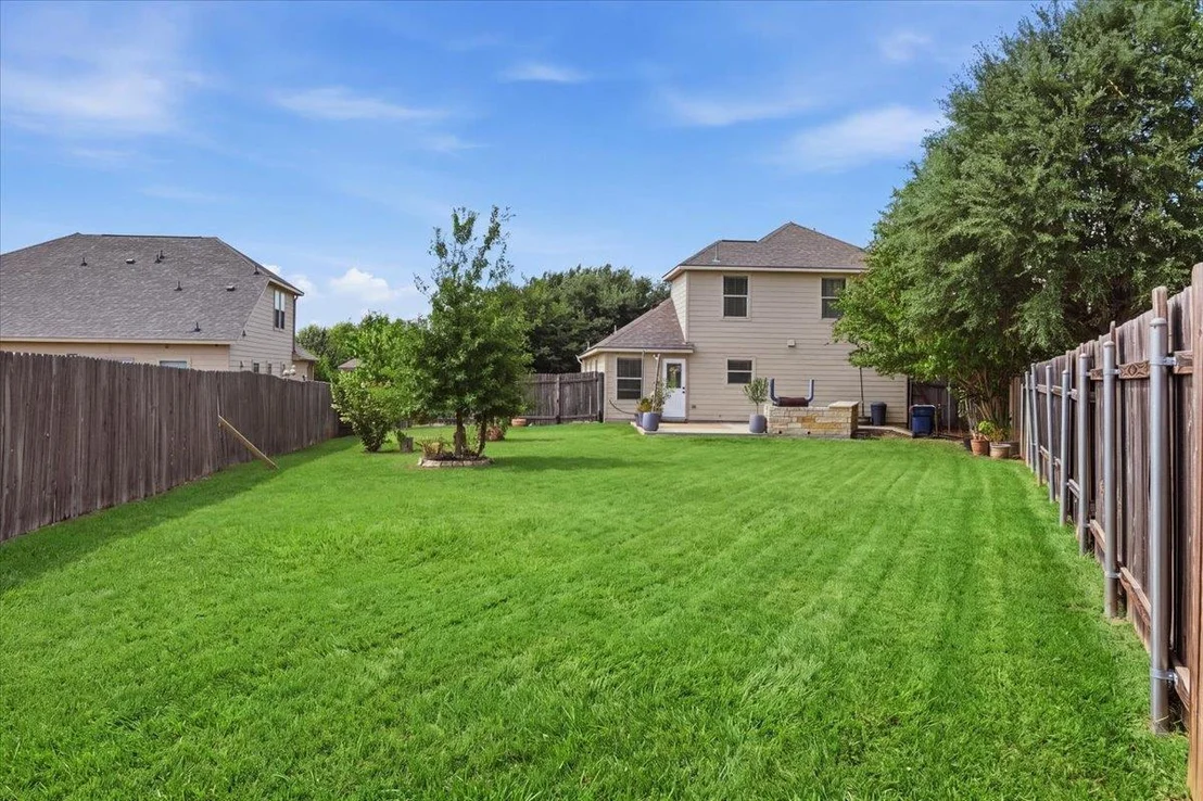 Photo of 211 Falcon LN