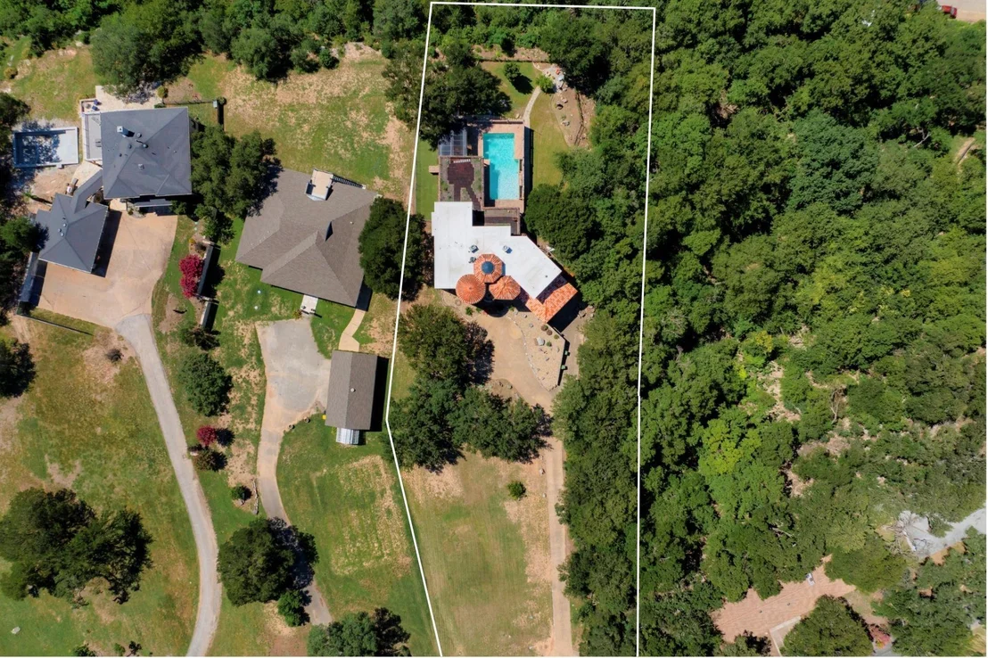 Photo of 2604 Saratoga DR