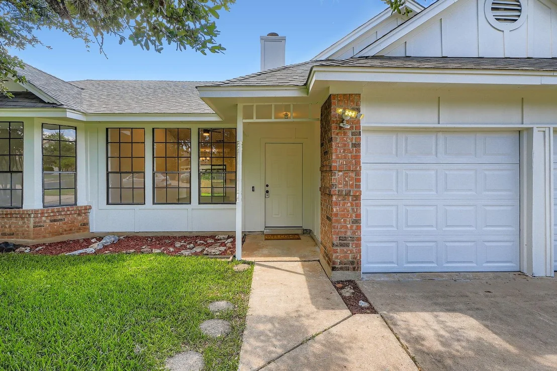 Photo of 5813 Abilene TRL