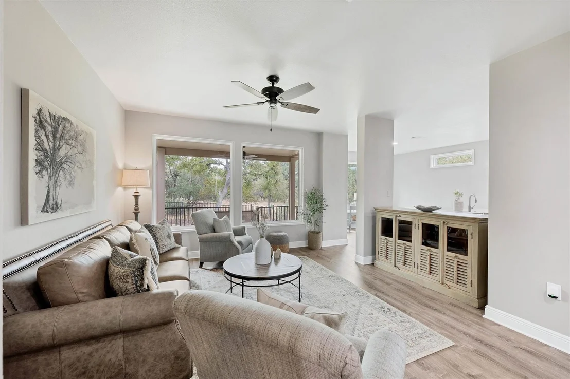 Photo of 104 Larkspur LN