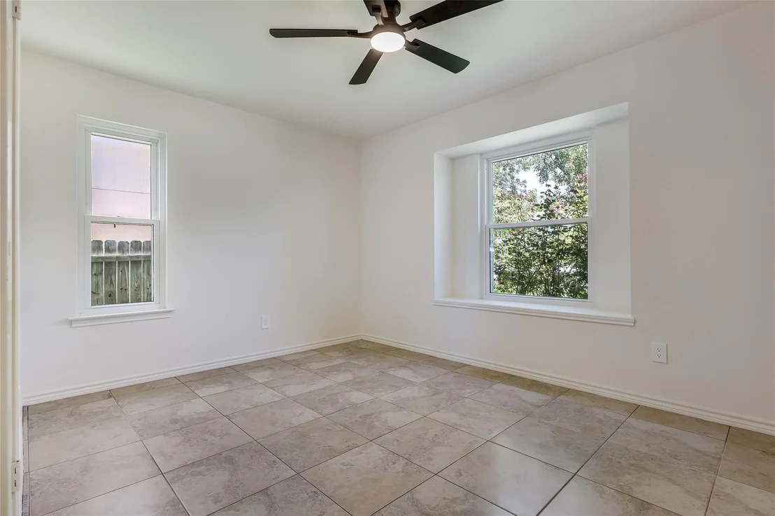 Photo of 517 Maple RUN