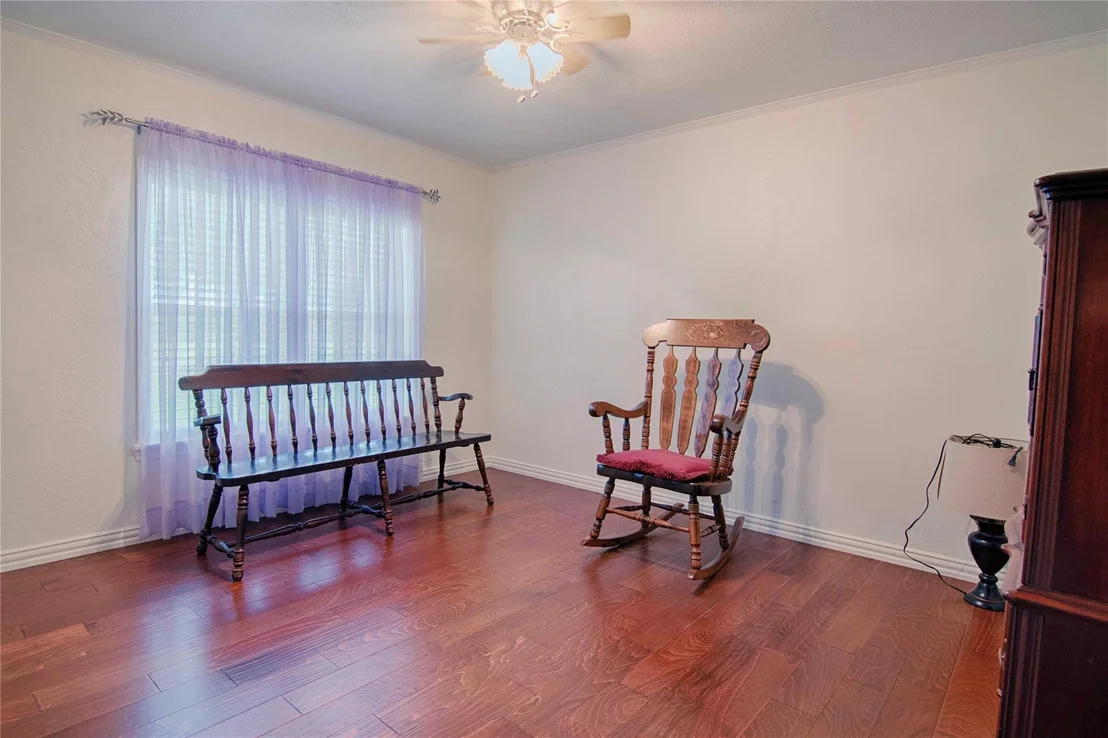 Photo of 6440 Mockingbird RD